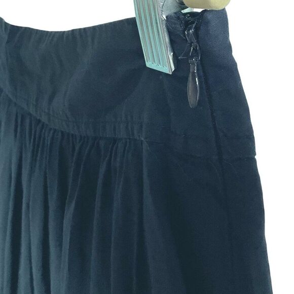 LOFT Navy Blue Pintuck Hem Skirt, size 4, Lined, 100% cotton - Picture 4 of 9